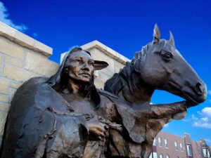 Chief Sakpe statue